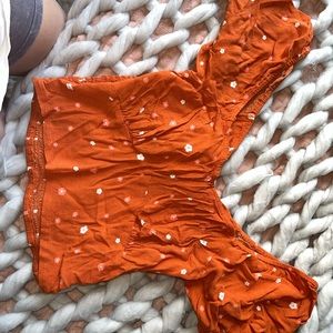 Super cute size extra small top